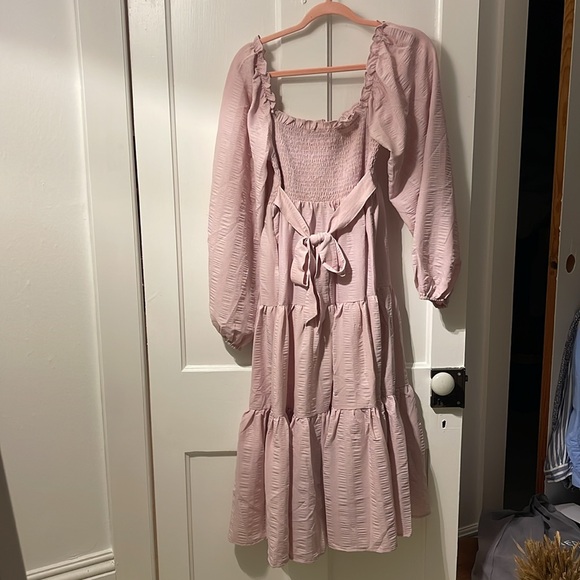 Urban Outfitters tiered Pink dress - Picture 3 of 5